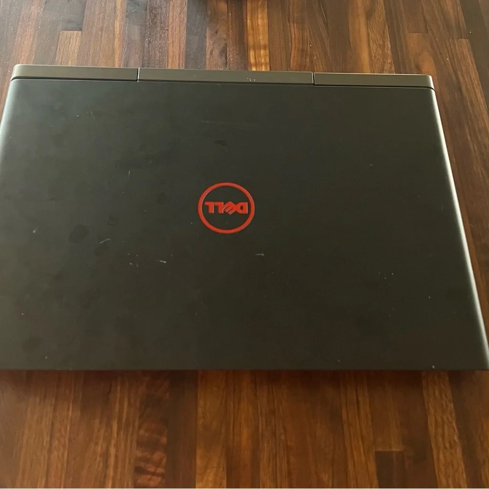 Dell Inspiron 7000 gaming laptop. Charger included